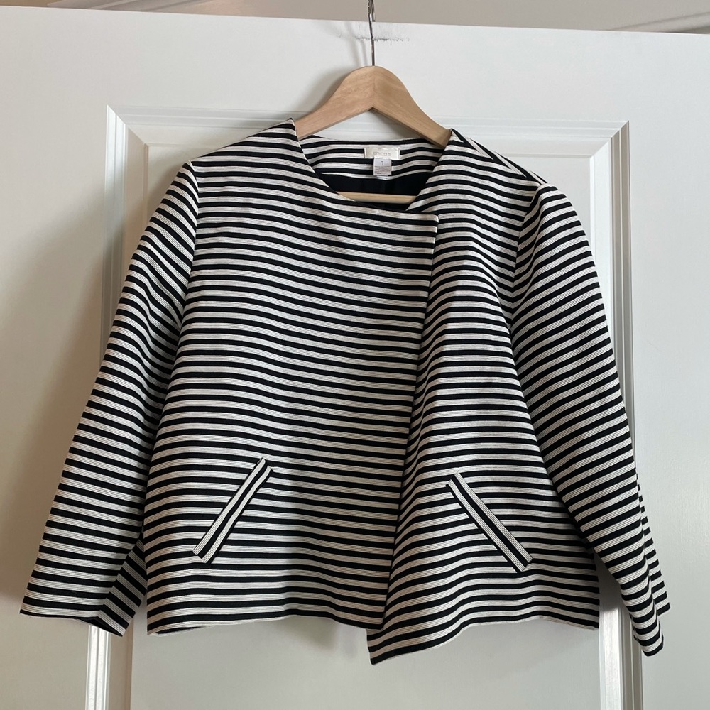 Chicos Asymmetrical Snap Front Blazer/Jacket